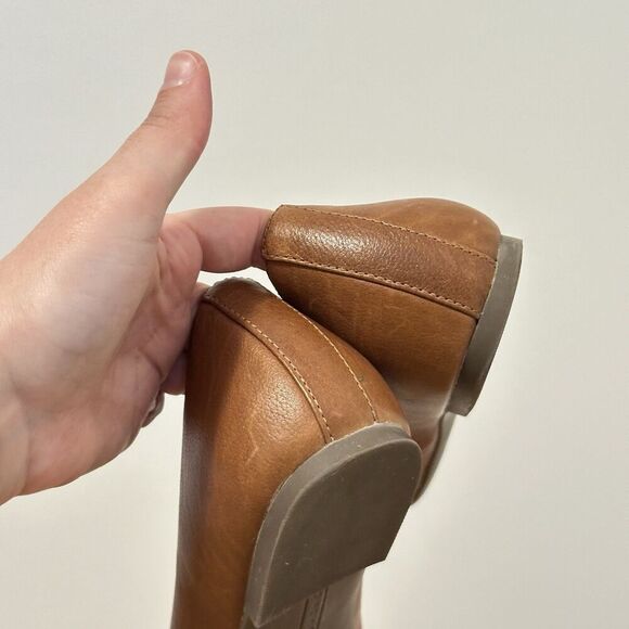 Vionic Tan Leather Loafers with Gold Accent - Picture 8 of 10